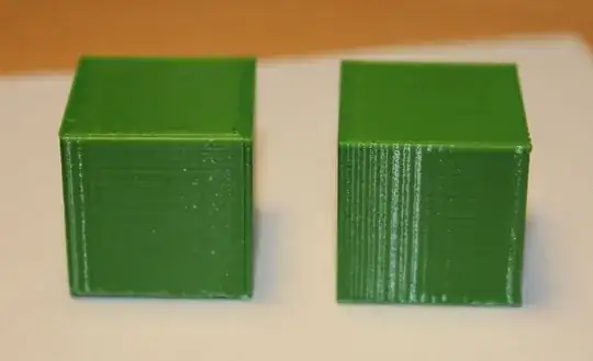 Left: Slic3er, right: Ultimaker Cura